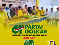 Turun Kejalan Ketua DPD Golkar Kabupaten Kepahiang Temui Para Tukang Becak Bagi Sembako dan Santunan Untuk Anak Yatim