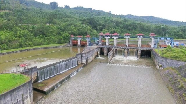 Menjaga Hulu, Mengalirkan Energi