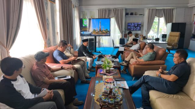 Rapat Pembahasan Tugu Pahlawan